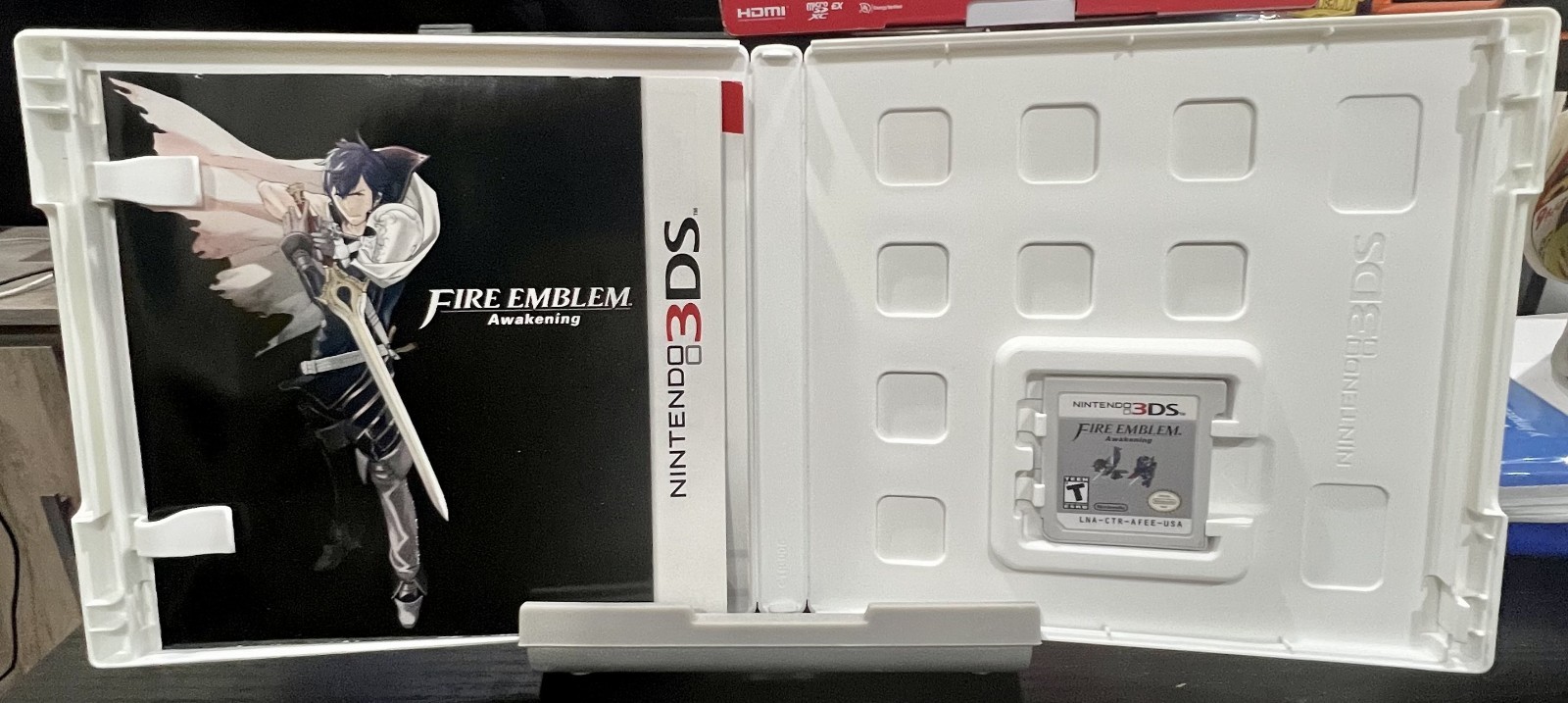 Fire Emblem: Awakening (Nintendo 3DS, 2013)