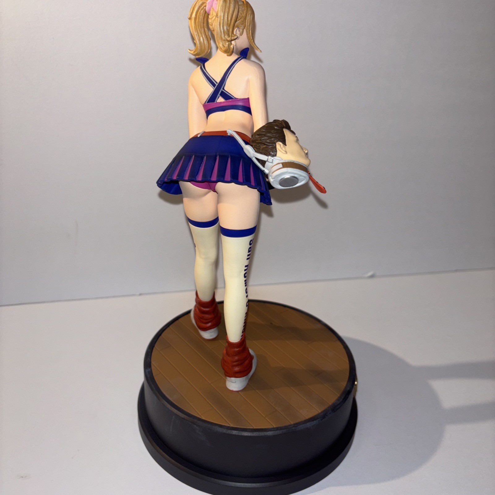 LOLLIPOP CHAINSAW REPOP NINTENDO SWITCH 2 LIMITED RUN GAMES & CHEERLEADER STATUE