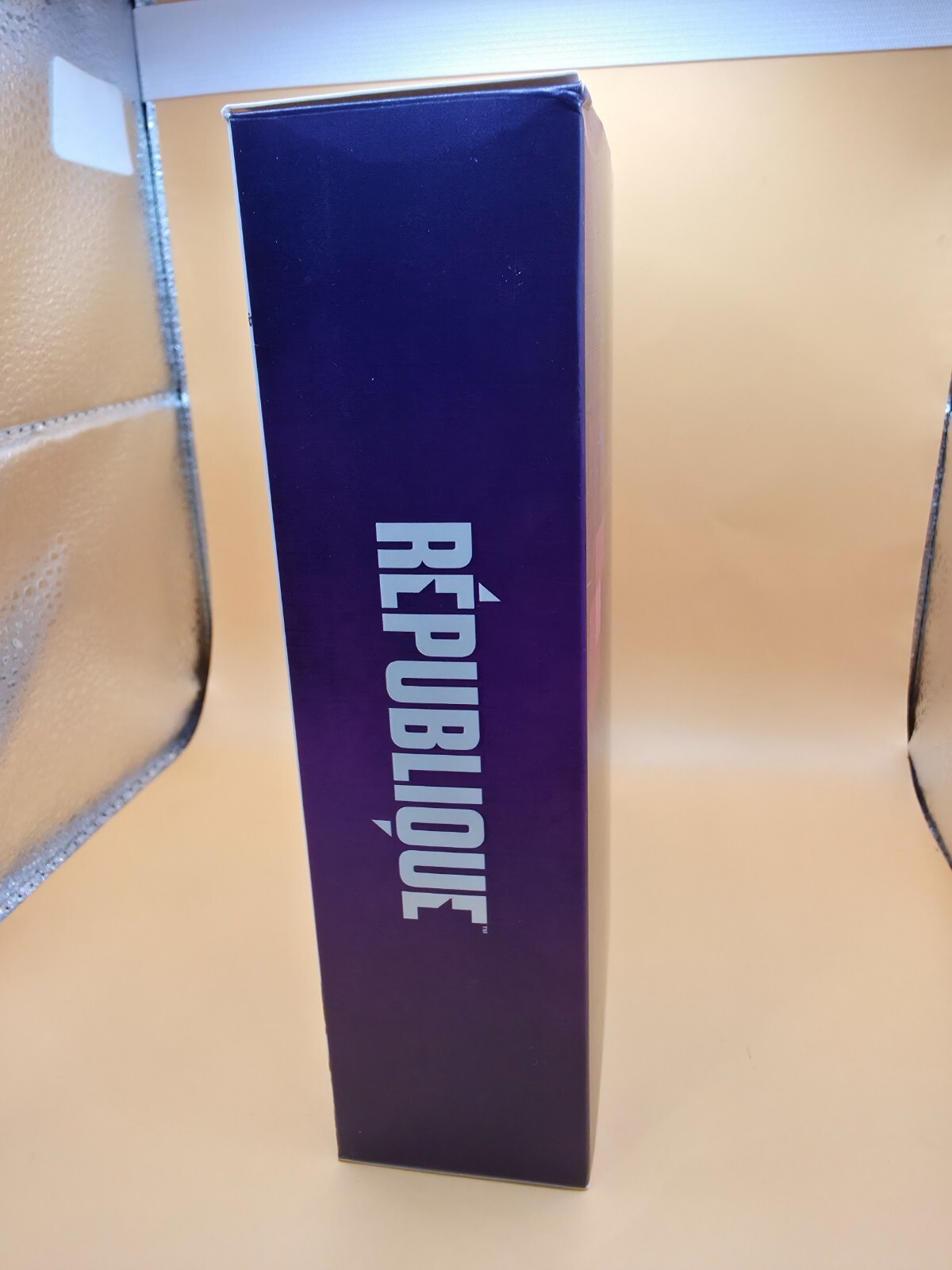 Republique: Contraband Edition PlayStation 4 NO GAME