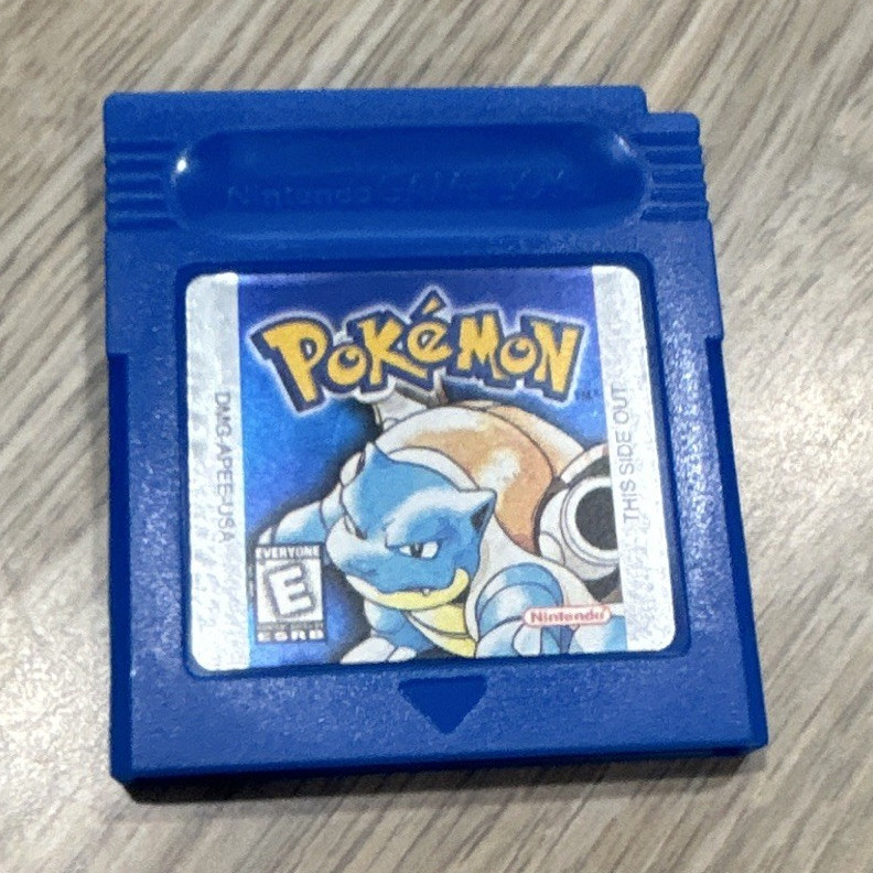 Pokémon Blue Version – Nintendo Game Boy Pokemon Series E Everyone