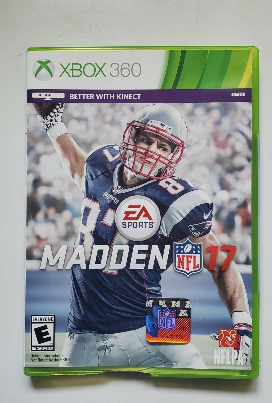 MADDEN NFL 17 * XBOX 360 * BRAND NEW FACTORY SEALED STILL ON! BOTTOM CASE BROKEN