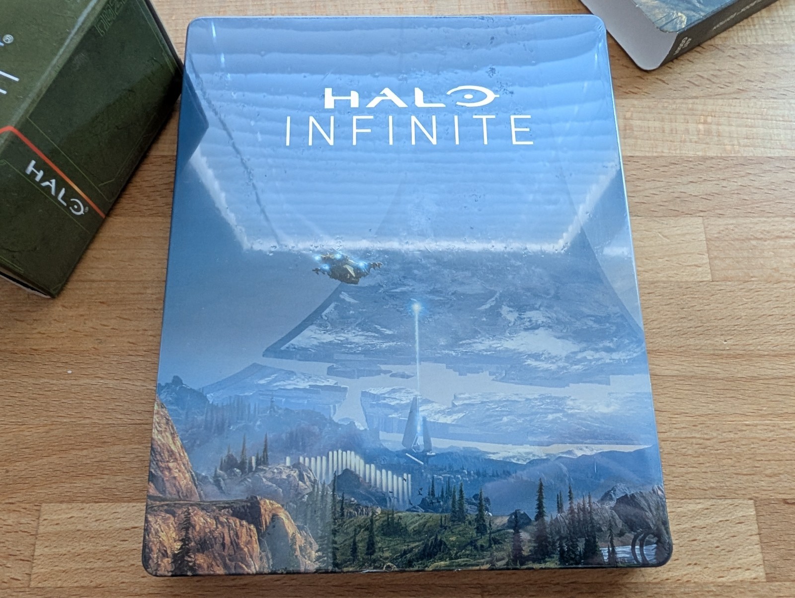 Halo Infinite – Collector’s Steelbook Edition (Xbox Series X & Xbox One, 2021)