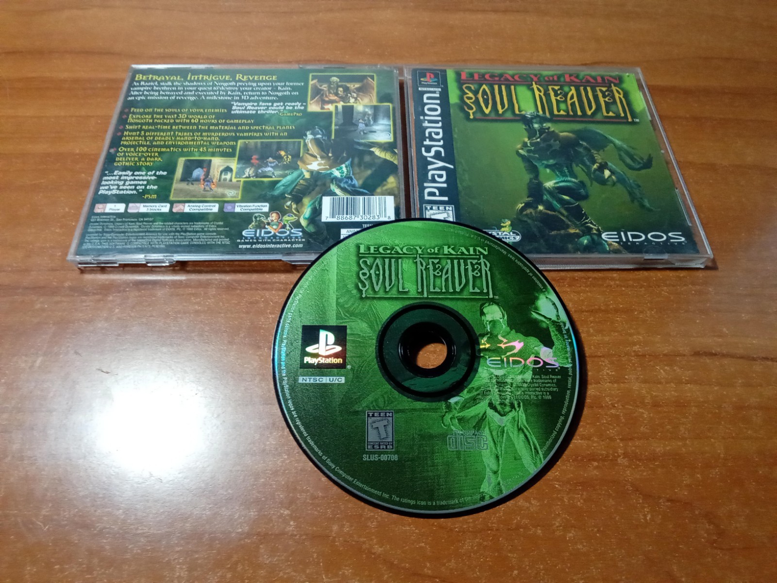 CIB Legacy of Kain: Soul Reaver (Sony PlayStation 1 PS1, 1999) Complete *TESTED*