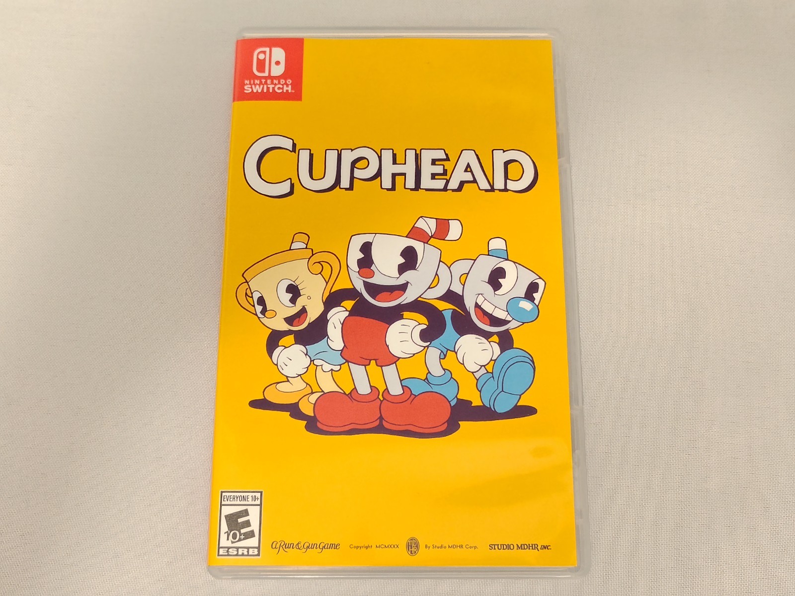 Cuphead [Nintendo Switch iam8bit All DLC Revision 001 PLEASE READ DESC] 2