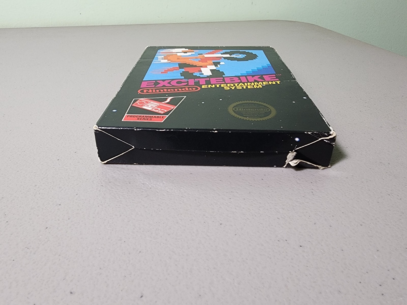 NES Excitebike (Nintendo NES, 1985) Complete CIB w/ Game Manual Box – Tested