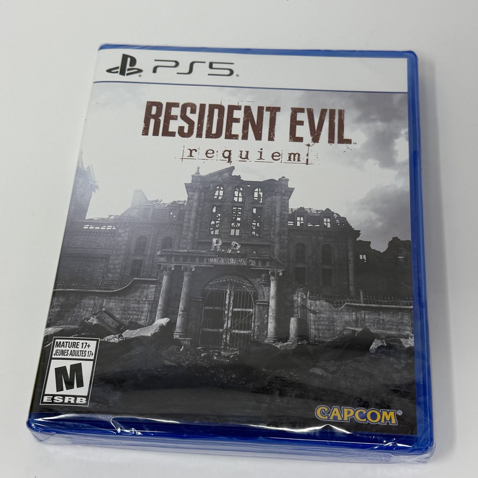 Resident Evil 9 Requiem + Exclusive Poster PlayStation 5 / PS5 (Amazon Edition)