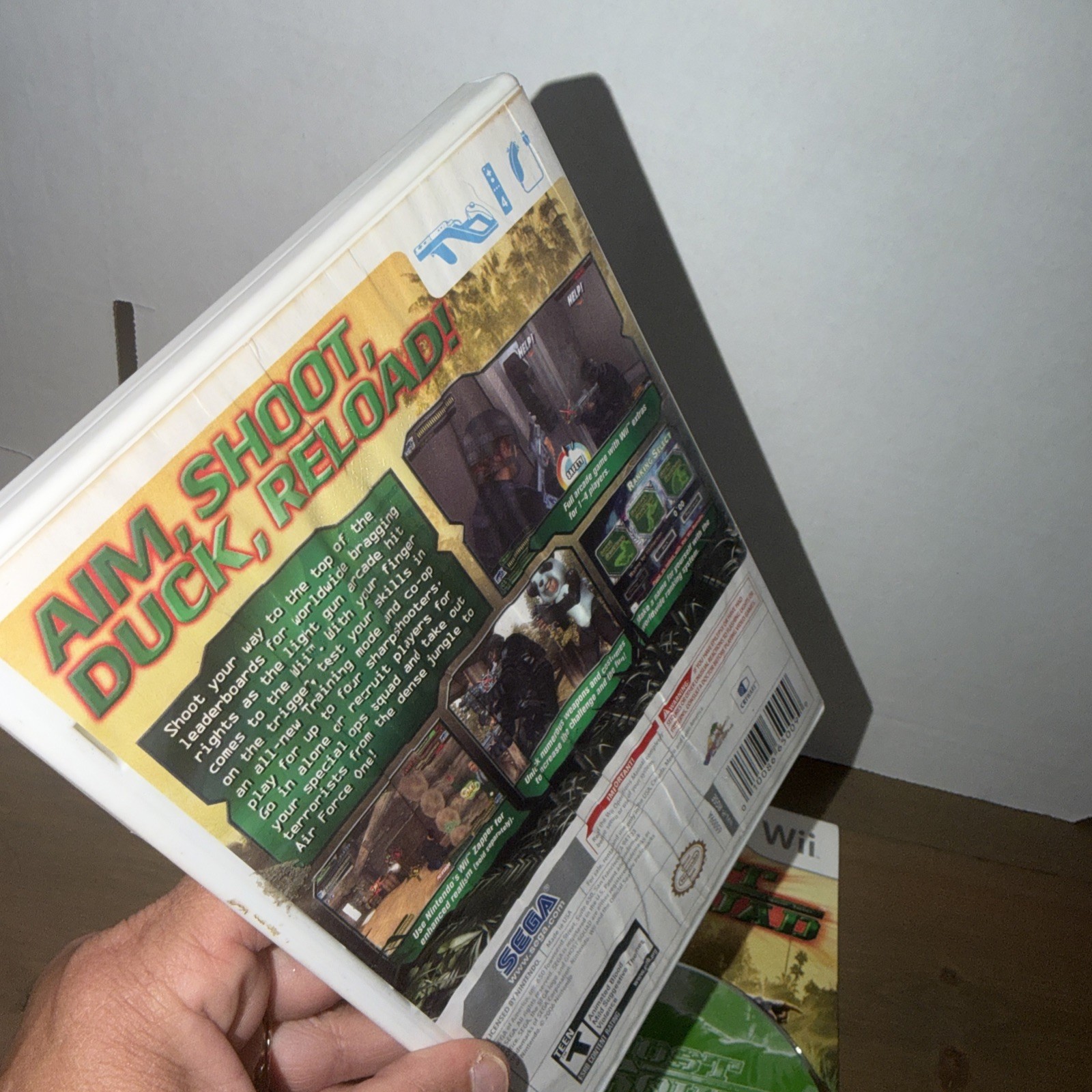 Ghost Squad (Nintendo Wii, 2007) CIB Complete w/ Manual ARTWORK WRINKLED