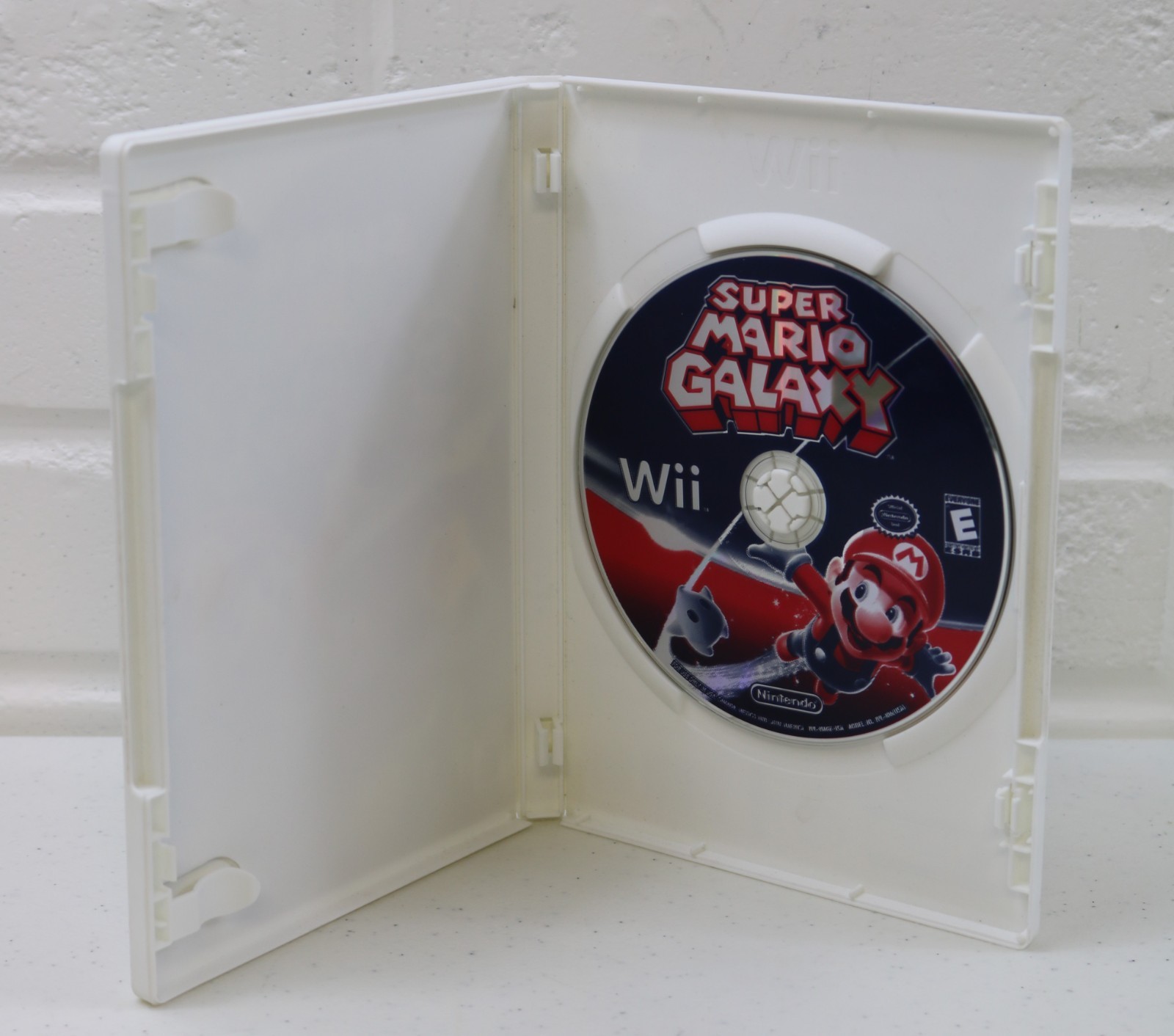 Nintendo Wii Super Mario Galaxy No Manual Tested Working