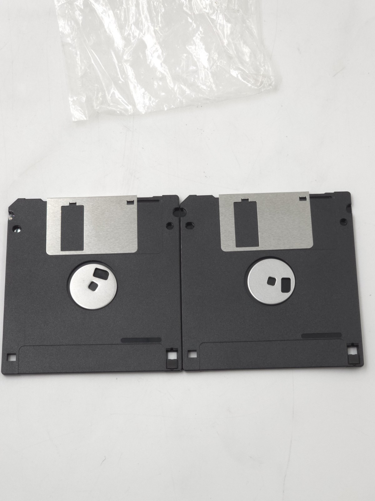 Ultra Rare Red 1993 DOOM Shareware ID Software PC Computer Game Floppy Disk 1&2