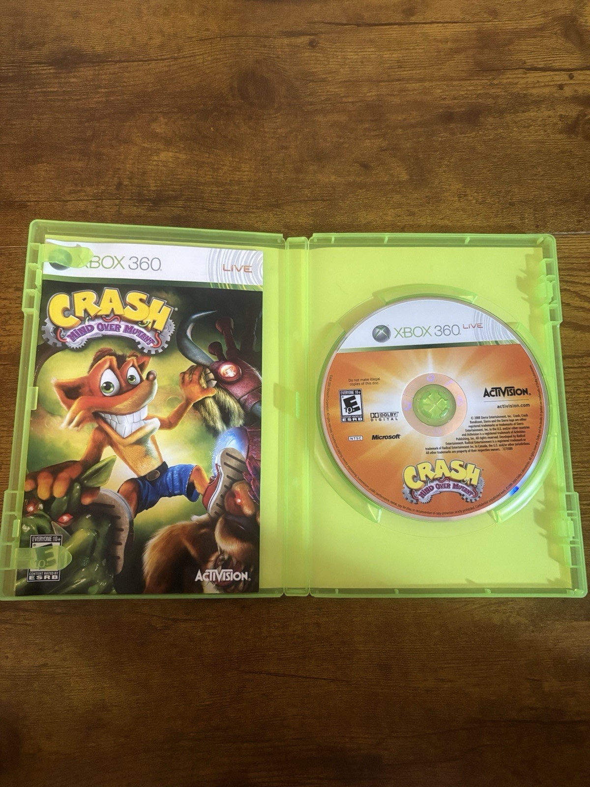 Crash Mind Over Mutant Xbox 360 Complete CIB w/ Manual