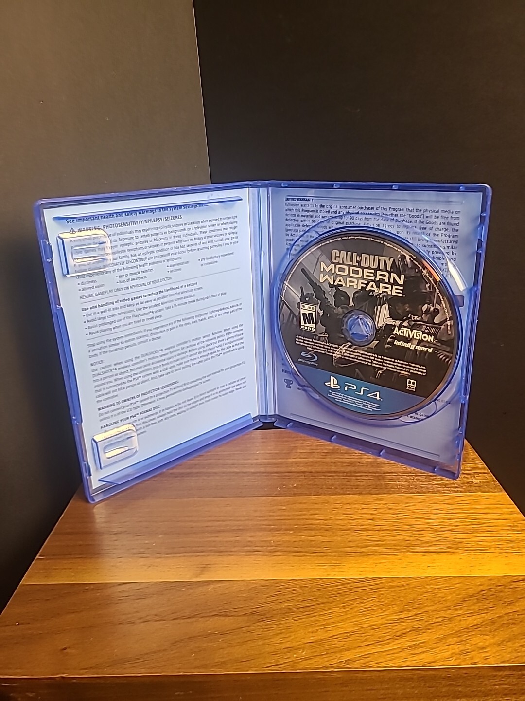 Call of Duty: Modern Warfare (PlayStation 4, PS4) in Box Tested