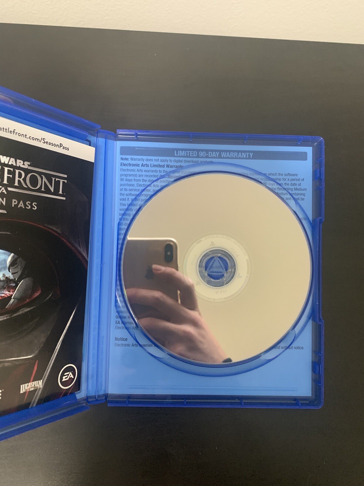 Star Wars Battlefront – PS4 – Sony PlayStation 4 – LikeNew – Complete