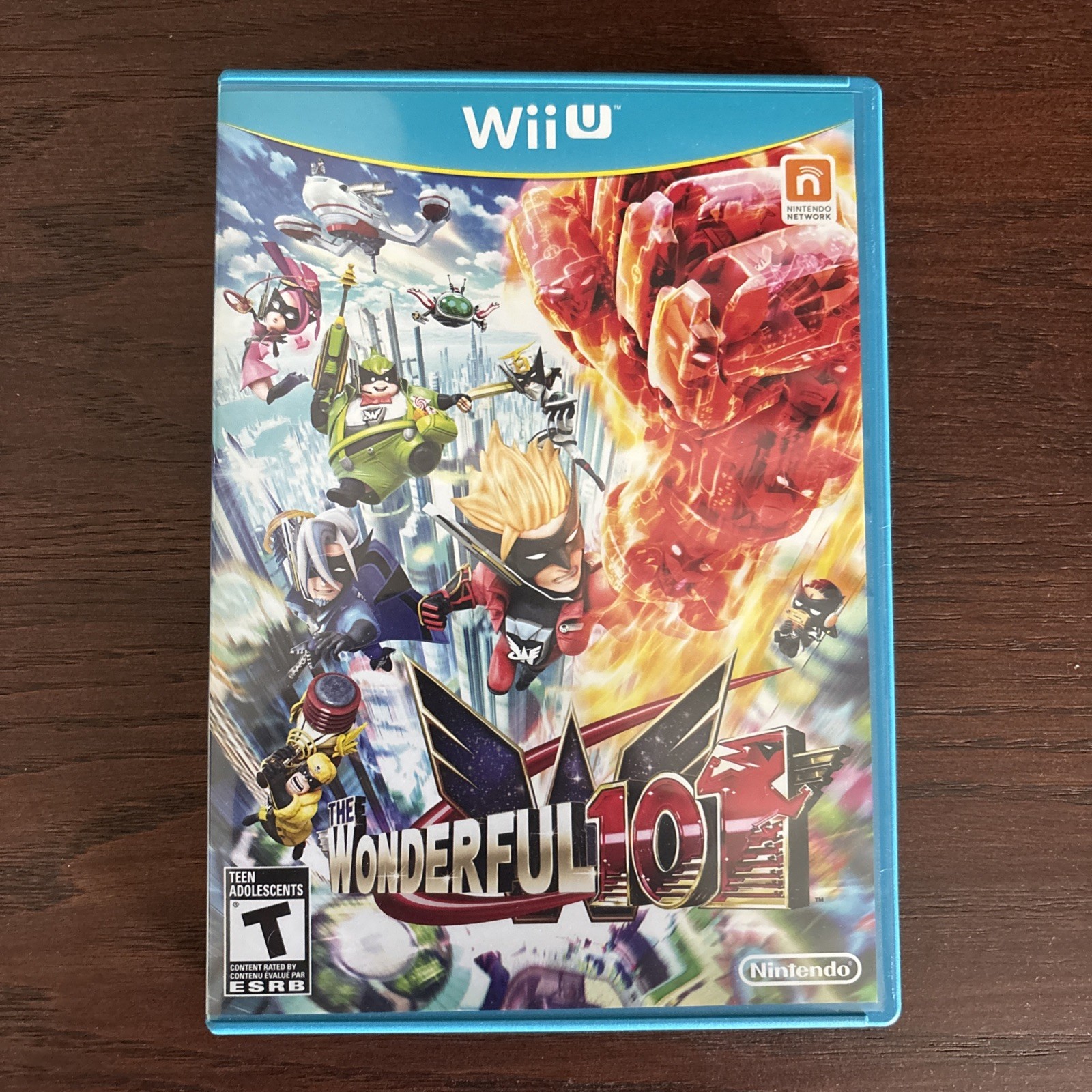 The Wonderful 101 for Wii U, 2013 – fantastic condition , pre-owned, CIB