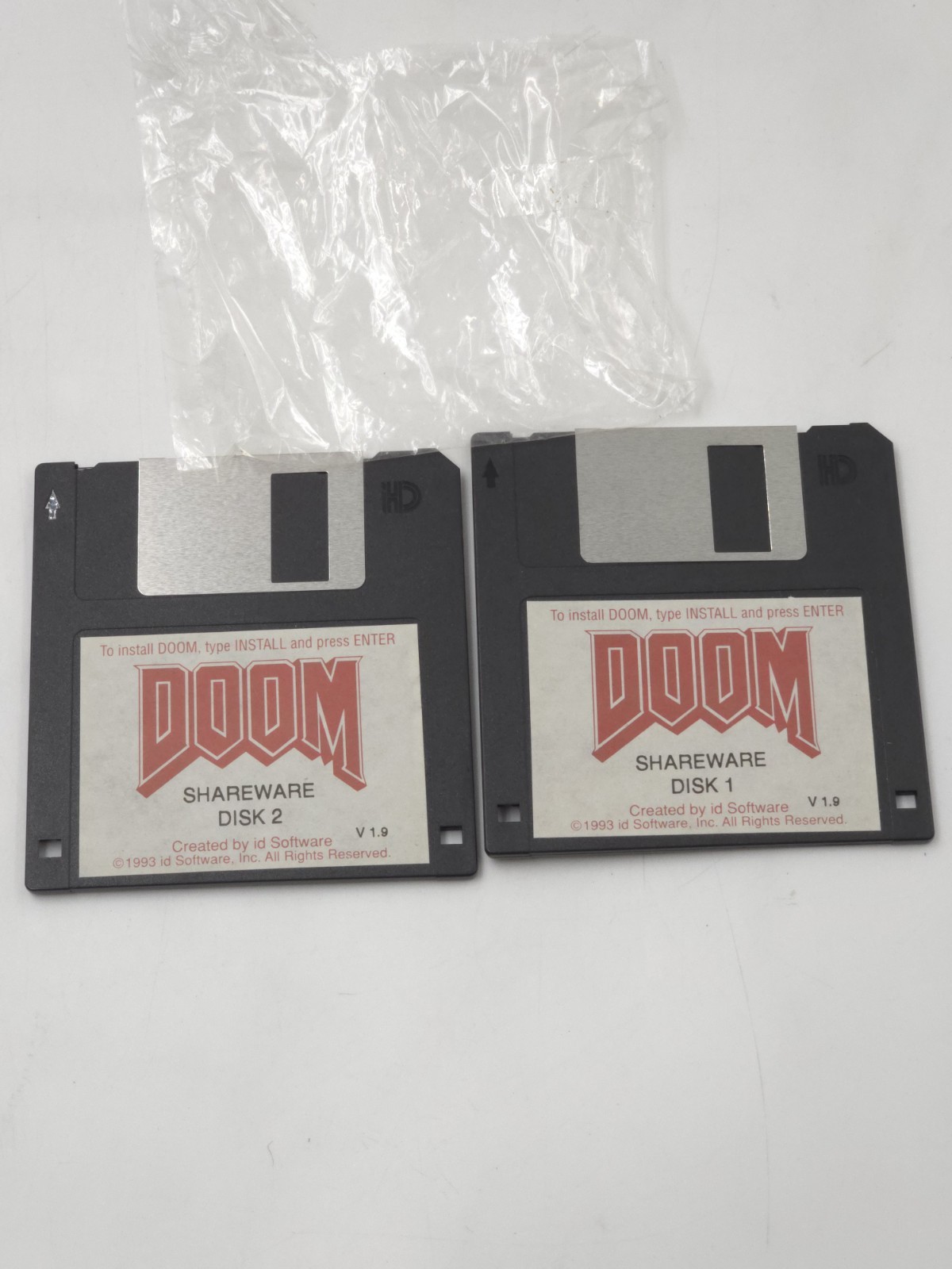Ultra Rare Red 1993 DOOM Shareware ID Software PC Computer Game Floppy Disk 1&2