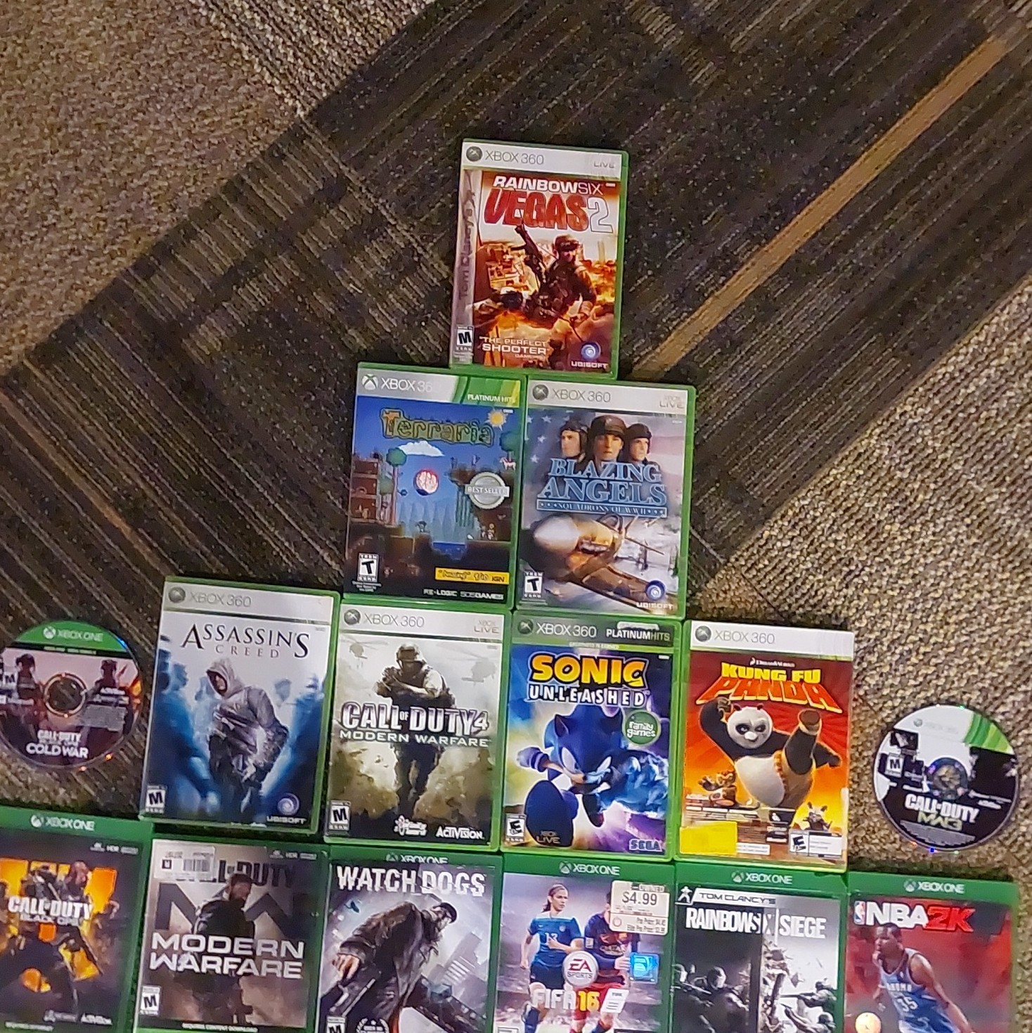 15 Xbox One and Xbox 360 Video Game Discs
