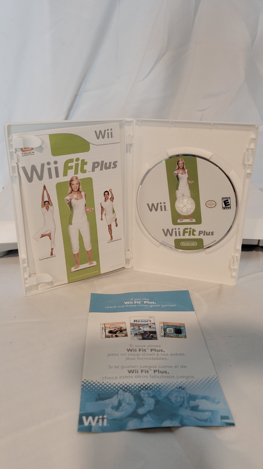 Nintendo Wii Fit Plus Balance Board Bundle w/ Game CIB Tested Working White…