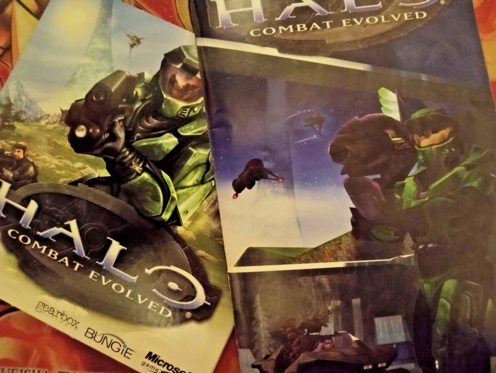Halo: Combat Evolved (PC, 2003) Game in sleeve with product key on back & manual