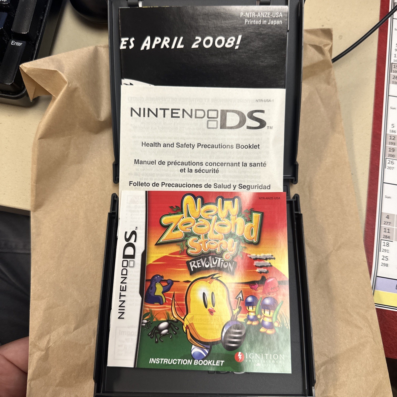 New Zealand Story Revolution Nintendo DS Complete W/ Manual & Poster CIB Mint