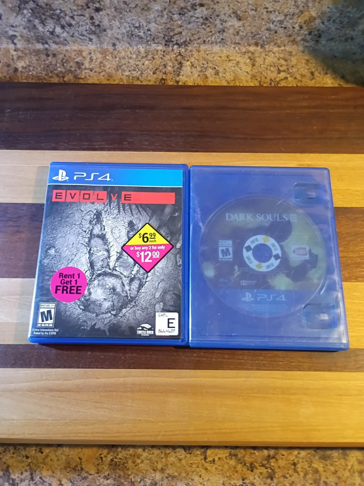 2 Game Lot Dark Souls III & Evolve PlayStation 4