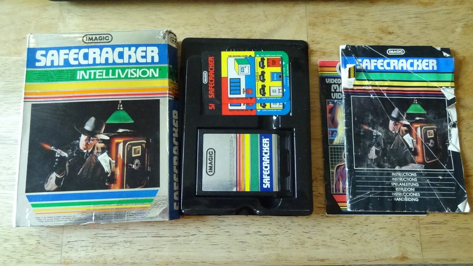 INTELLIVISION IMAGIC SAFECRACKER INTERNATIONAL BOXED
