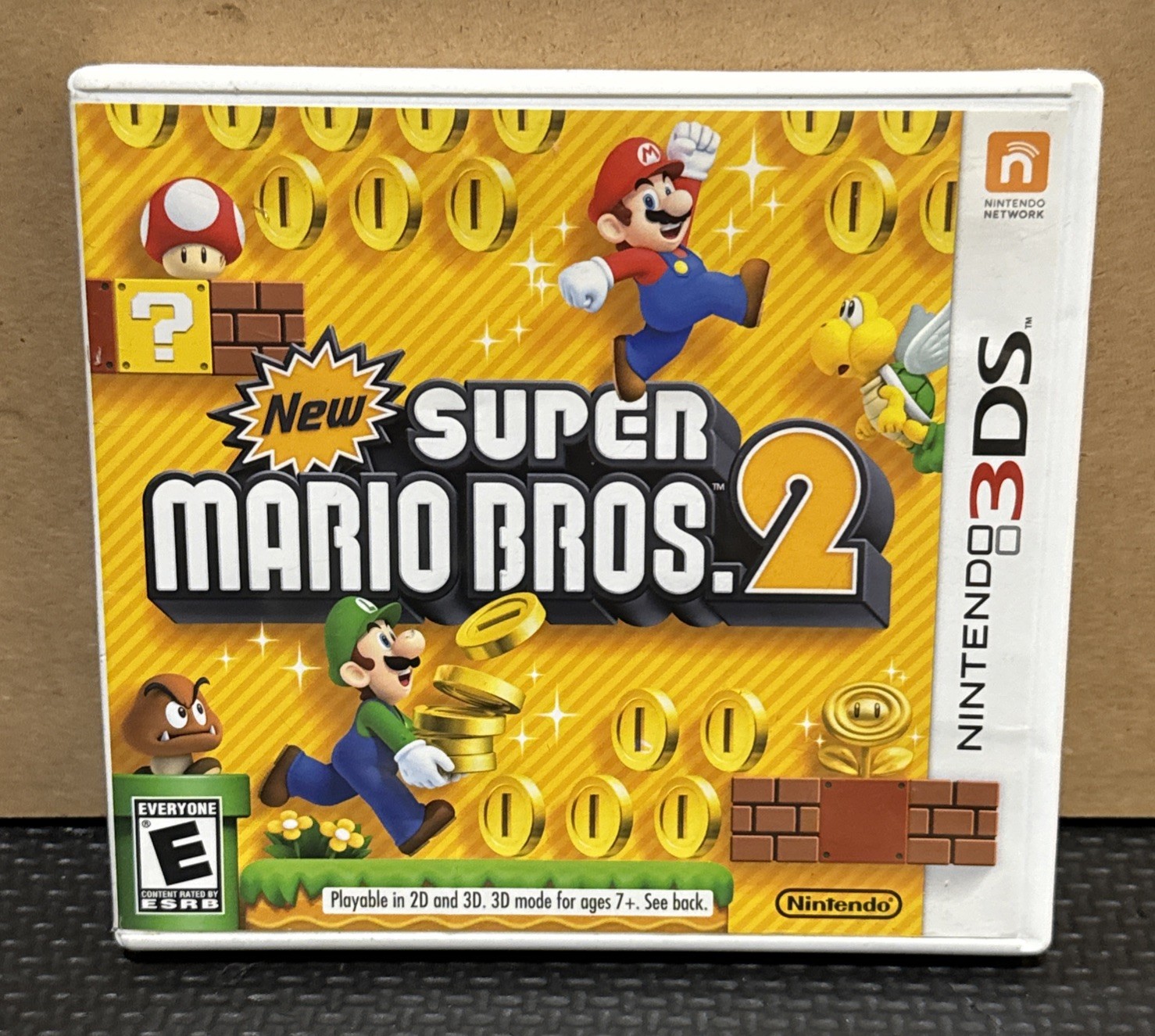 Case and Flyers Only NO GAME New Super Mario Bros 2 Nintendo 3DS Authentic