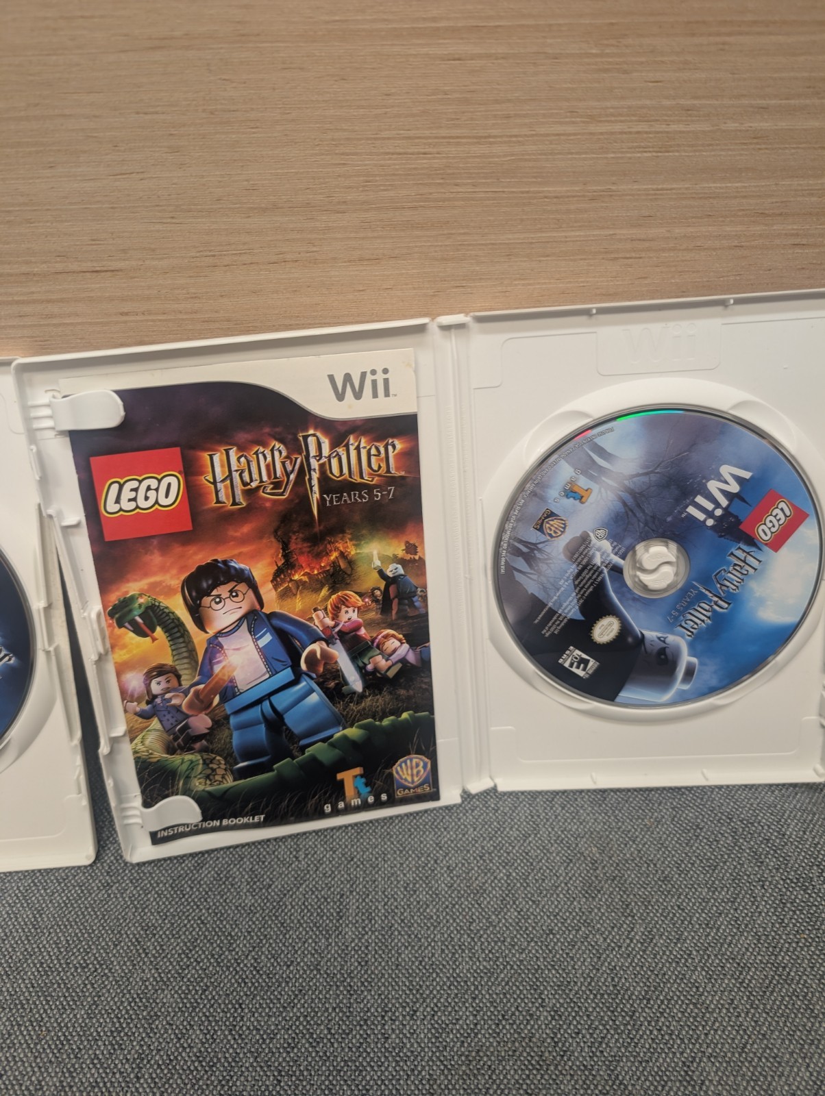 LEGO Harry Potter Years 1-4 & 5-7 Nintendo Wii Complete CIB Tested Lot of 2