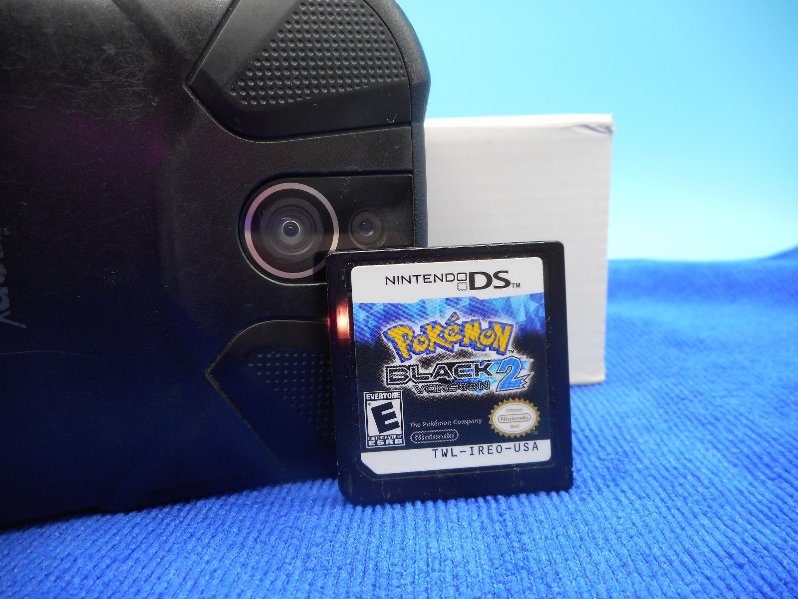 Pokémon Black Version 2 (Nintendo DS, 2012) – Authentic – Loose