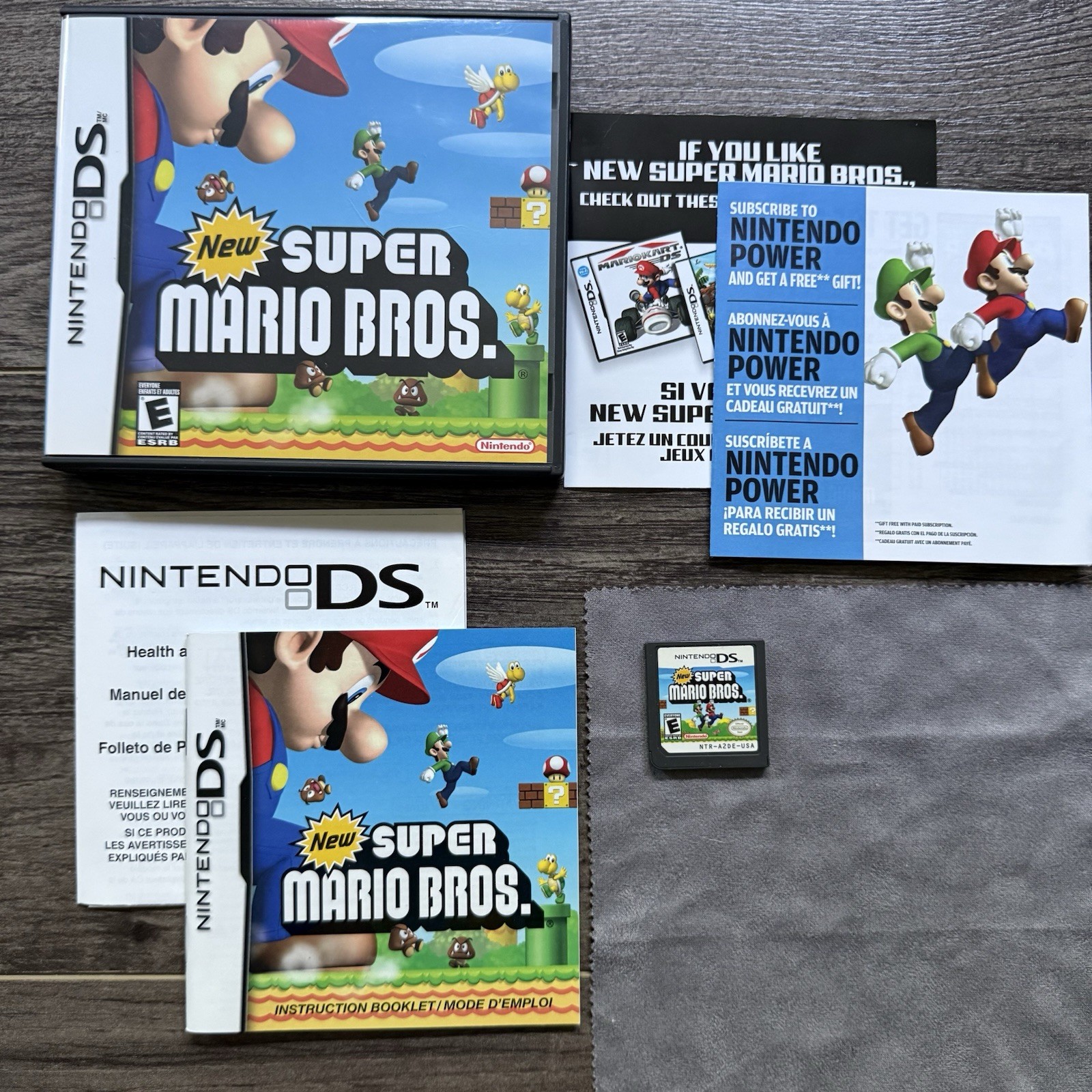 New Super Mario Bros (Nintendo DS, 2006) CIB, Complete, Man + Inserts, Tested