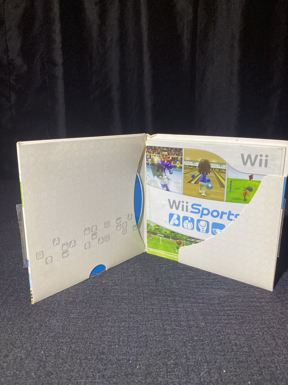 Wii Sports (Nintendo Wii, 2006) With Cardboard Sleeve Manual Tested Working