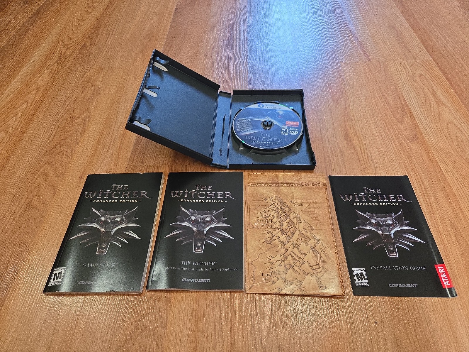 The Witcher Enhanced Edition PC DVD Windows CD Projekt Red 2008 CIB RPG Complete