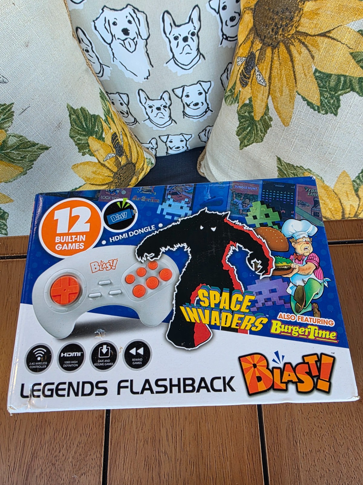 AtGames Legends Flashback Blast! Plug & Play HDMI Invaders 12 Games NEW