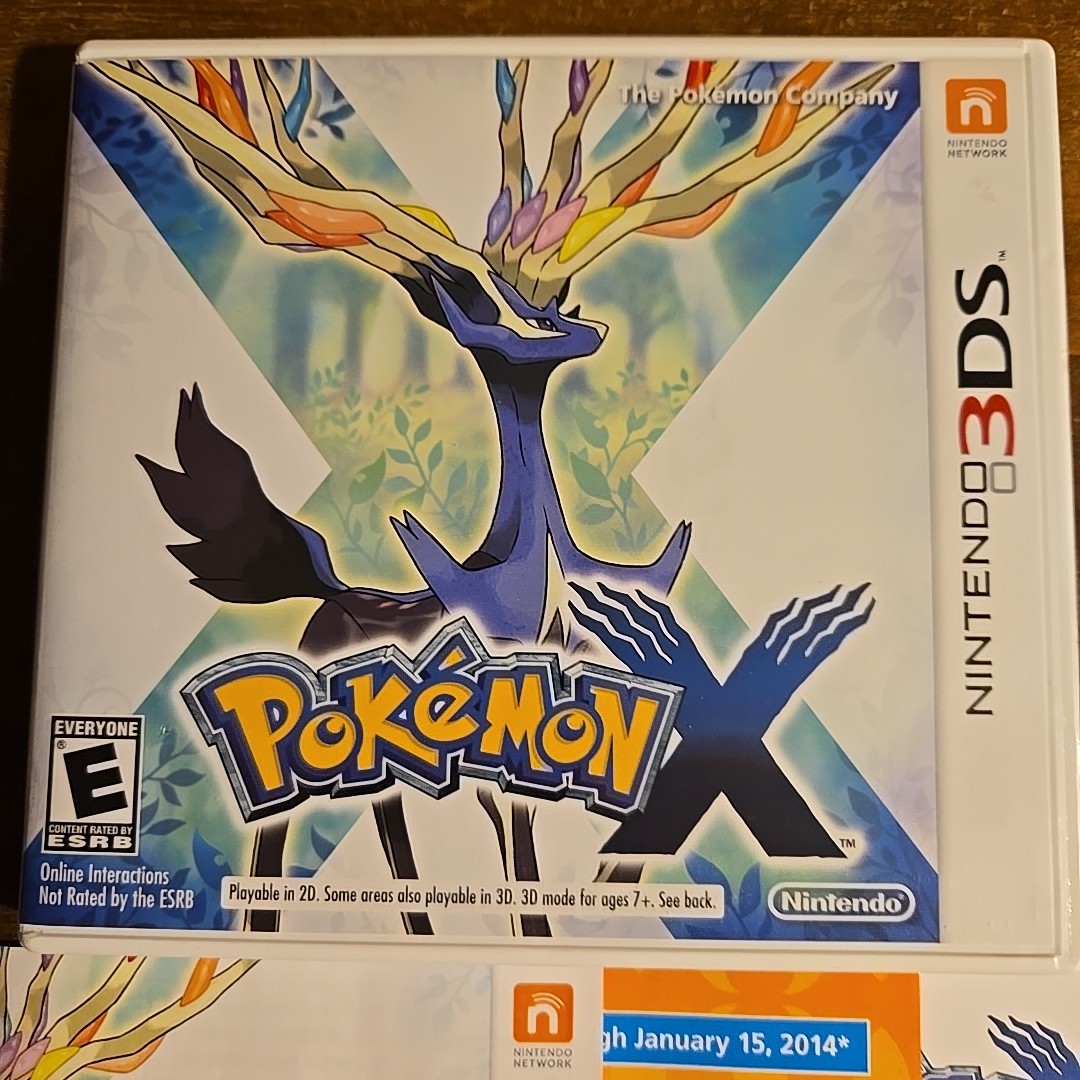 Pokemon X – Original Case With Inserts – NO GAME – Little /No Shelf Wear