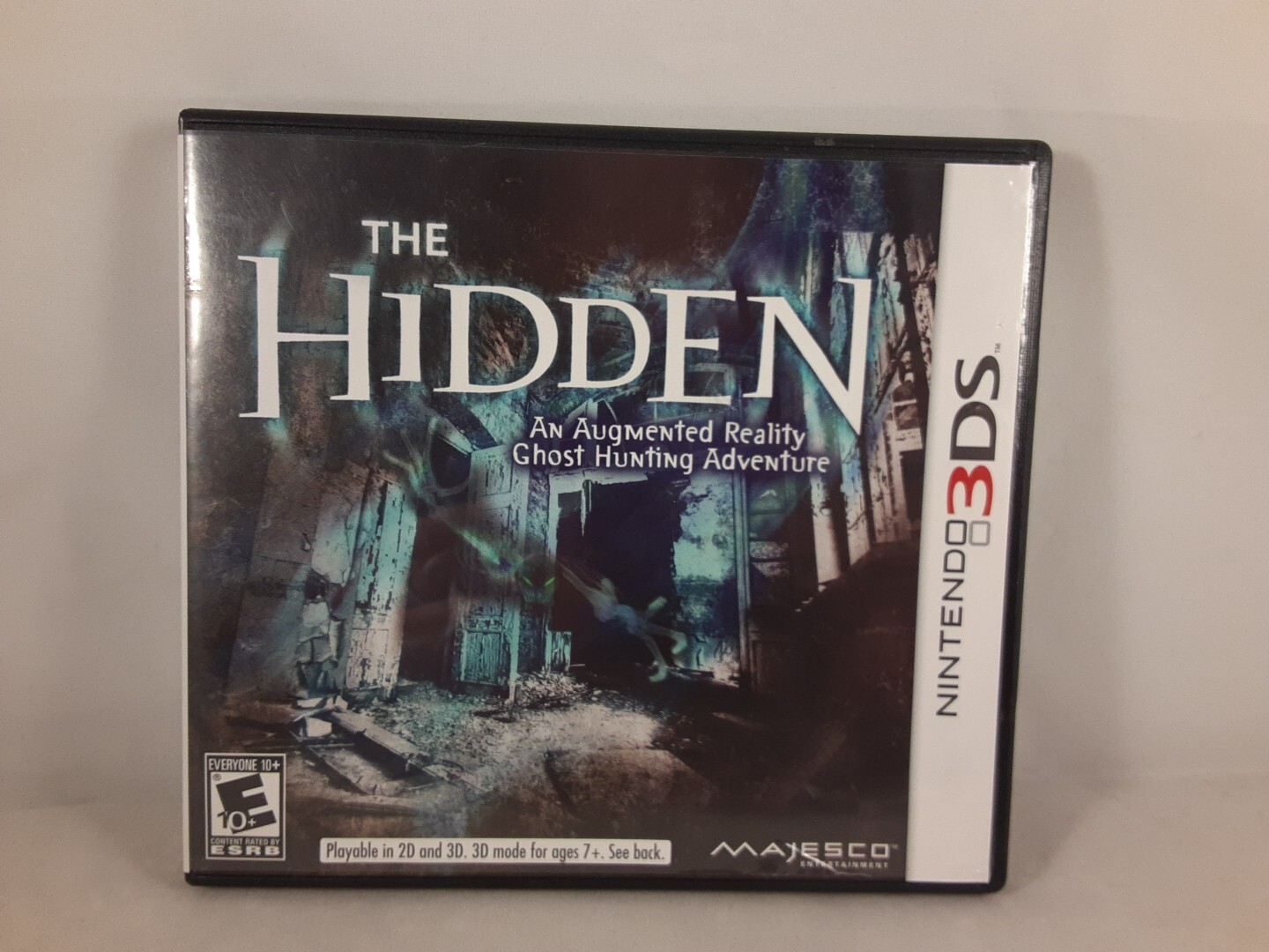 The Hidden Augmented Reality Ghost Hunting Adventure (Nintendo 3DS) w/ Manual