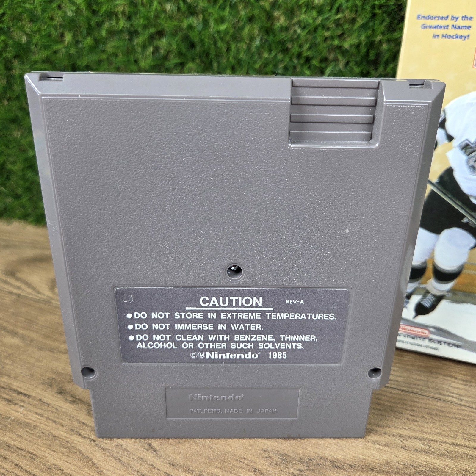 Wayne Gretzky Hockey White Variant (Nintendo Entertainment System, NES 1991)