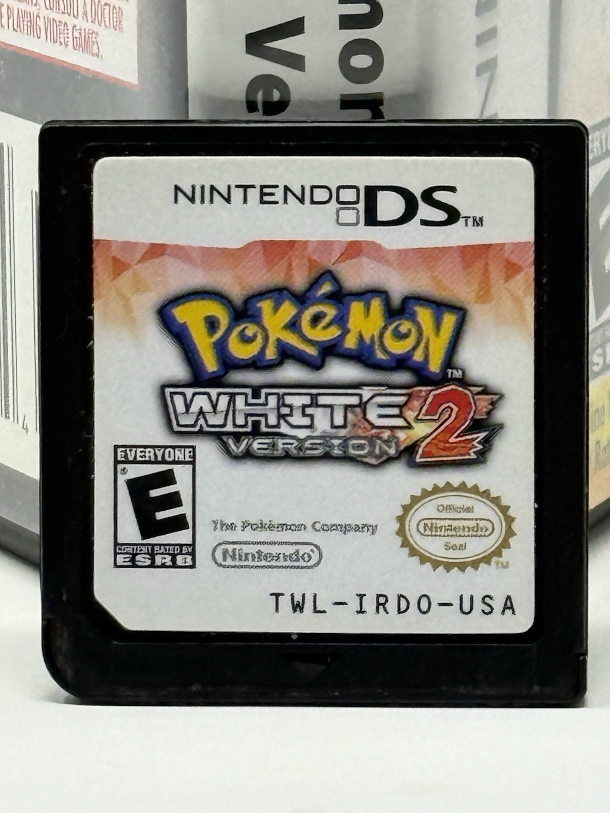 Pokemon White Version 2 Nintendo DS Complete CIB with Inserts Authentic Tested
