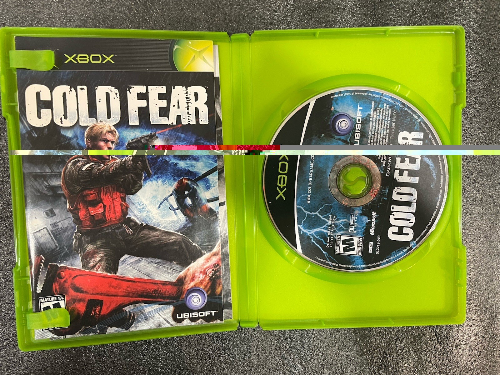 Cold Fear (Microsoft Xbox, 2005) CIB Complete In Box w/Manual