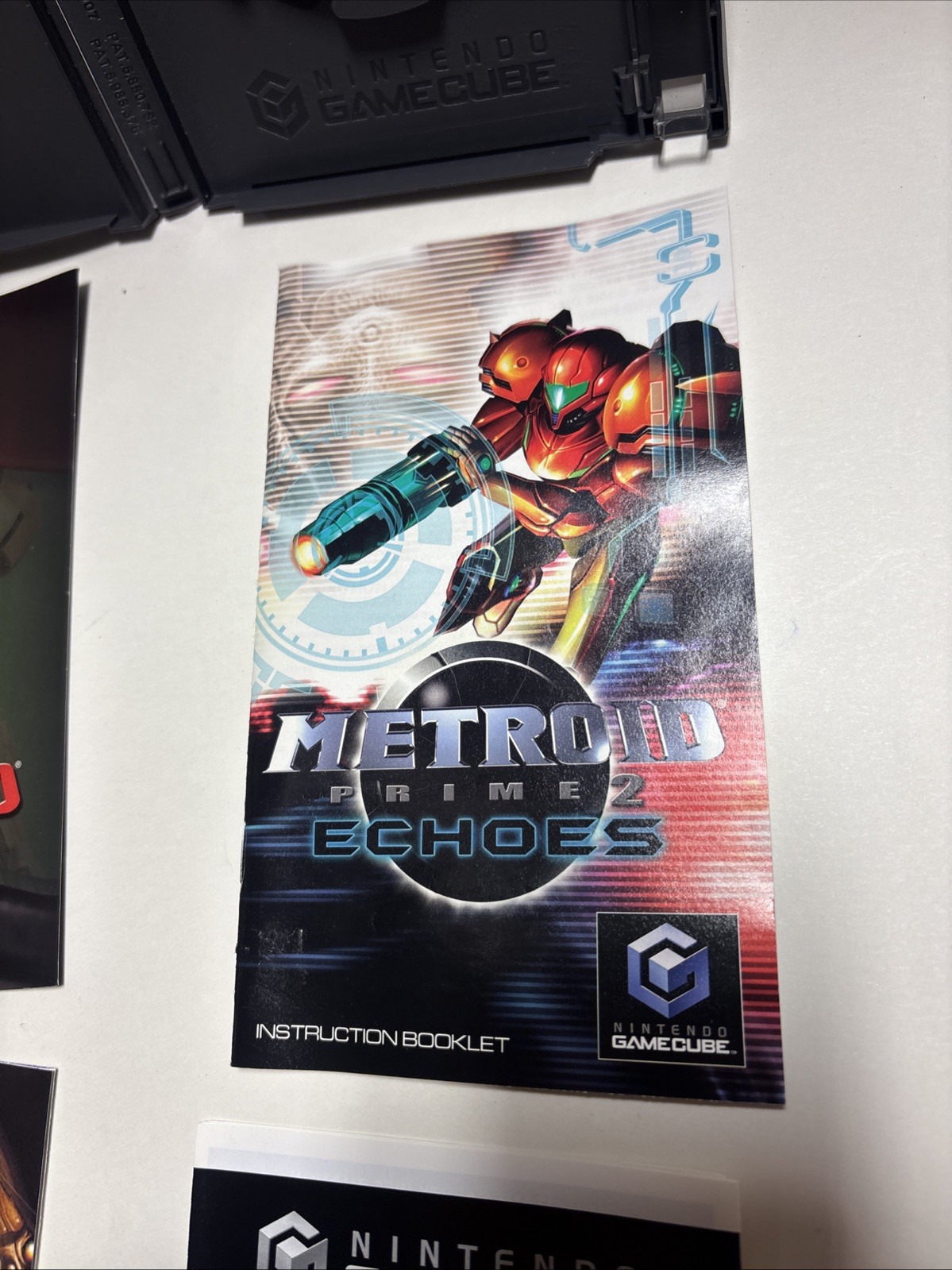 Metroid Prime 2 Echoes (Nintendo GameCube 2004) CIB Complete w/ Manual, Reg Card