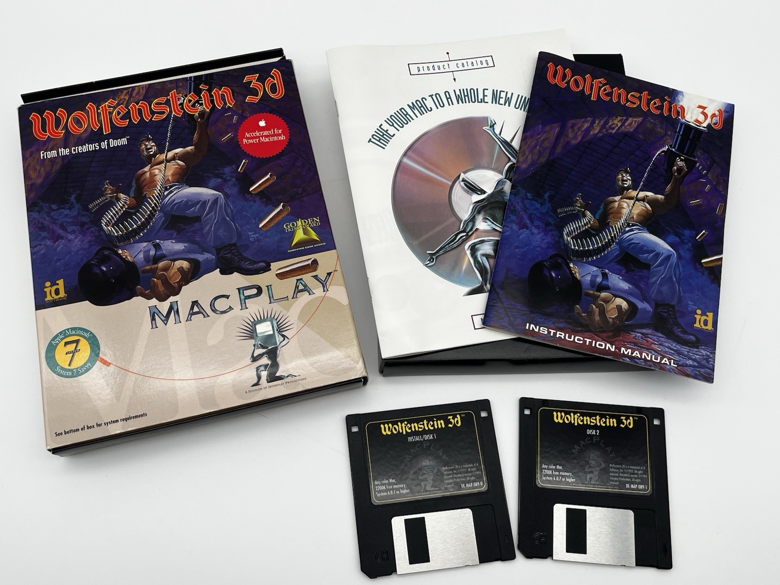 Wolfenstein 3D MacPlay Apple Macintosh System 7 Video Game 3.5″ Disks Complete