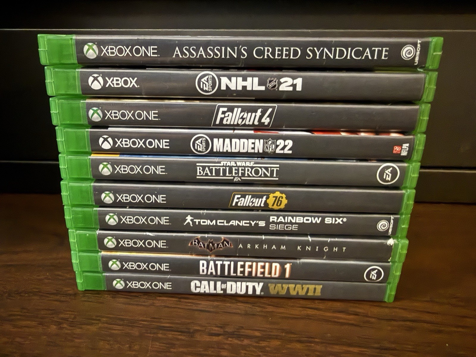 Lot of 10 Xbox One Games Fallout 4 & 76, Assassins Creed, COD WWII, Battlefield