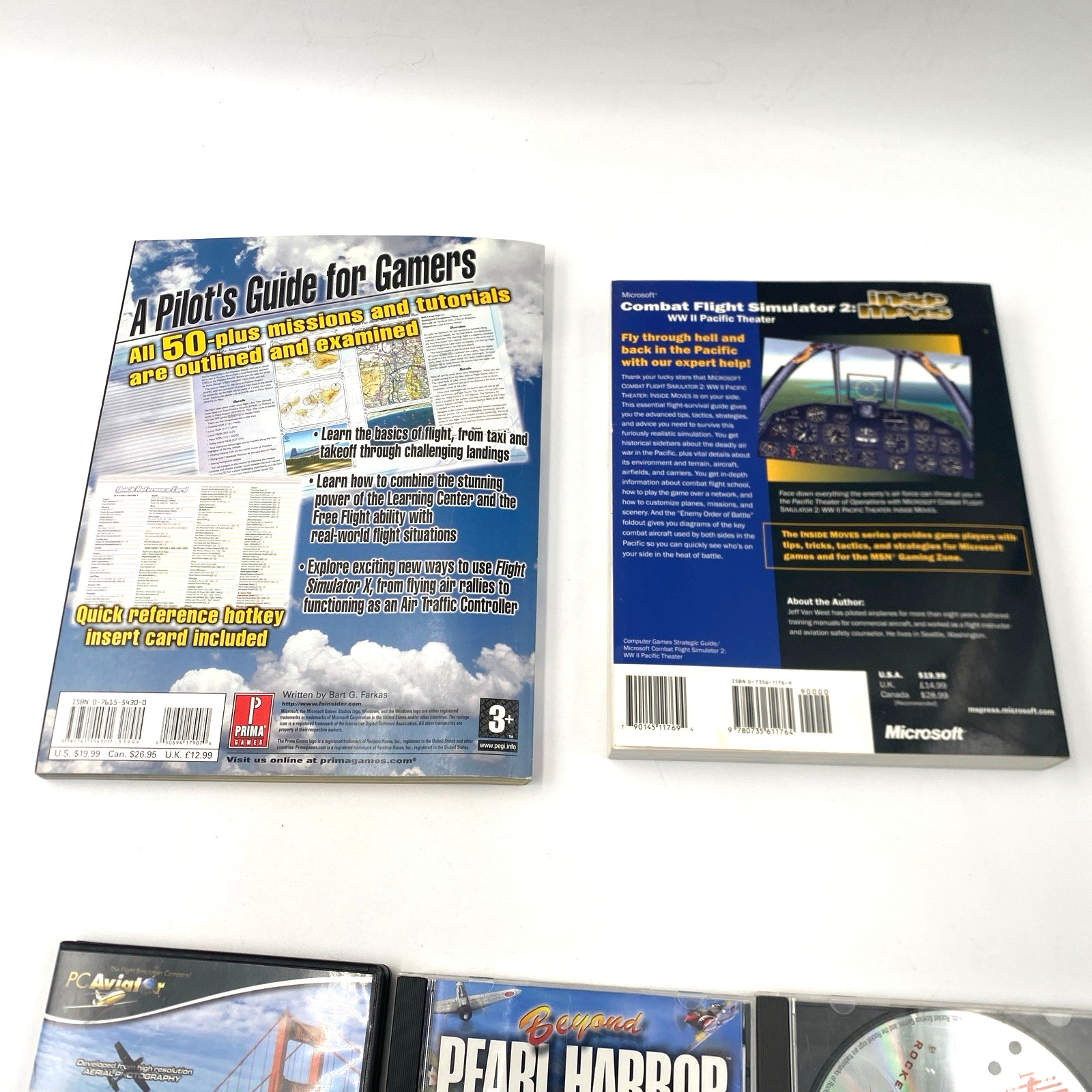 Vintage Flight Simulator 8 CD-ROM Bundle MegaCity MegaScenery Pearl Harbor Books