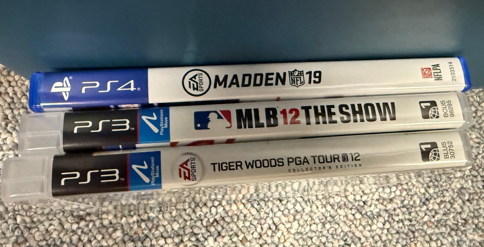 PS4/PS3 Bundle – PS4 Madden 19 – PS3 MLB 12 The Show and Tiger 12