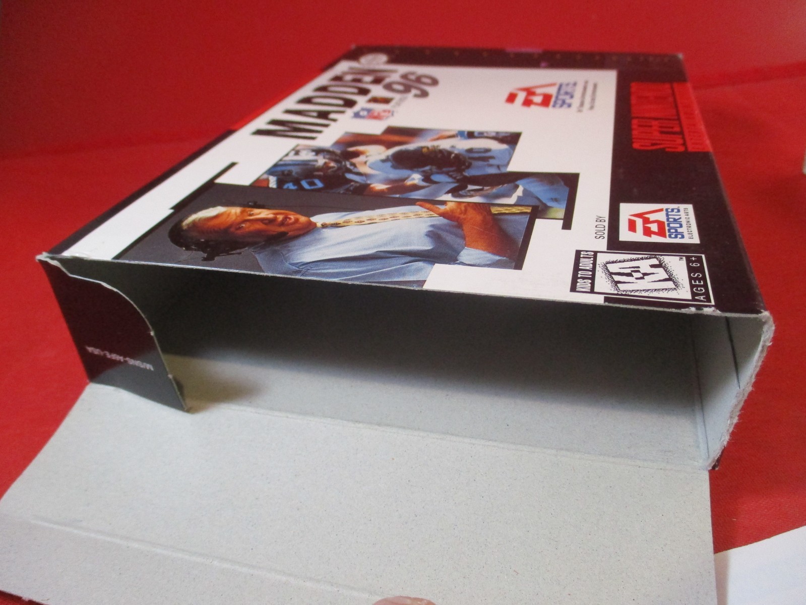 Madden 96 (Super Nintendo SNES) COMPLETE w/ Box manual game WORKS! 1996
