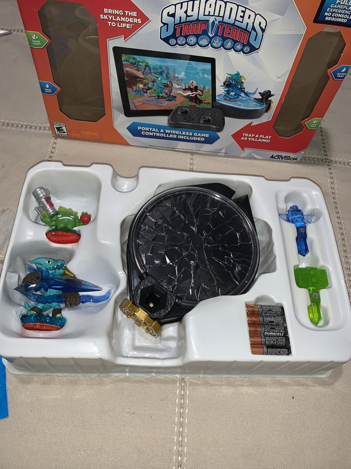 Skylanders Trap Team Starter Pack (Android, iOS)