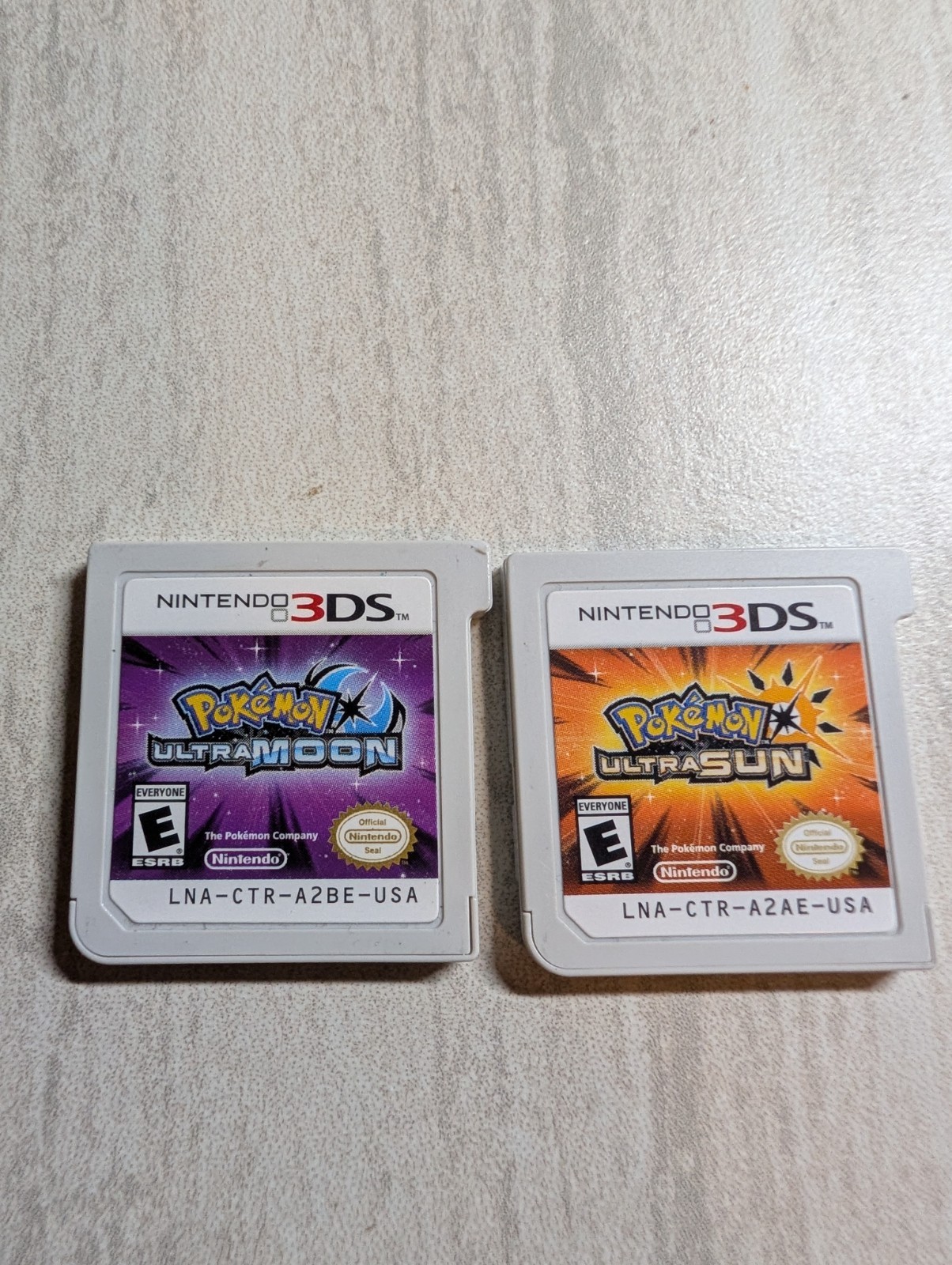 Pokemon Ultra Sun and Pokemon Ultra Moon 2 game bundle Nintendo 3DS