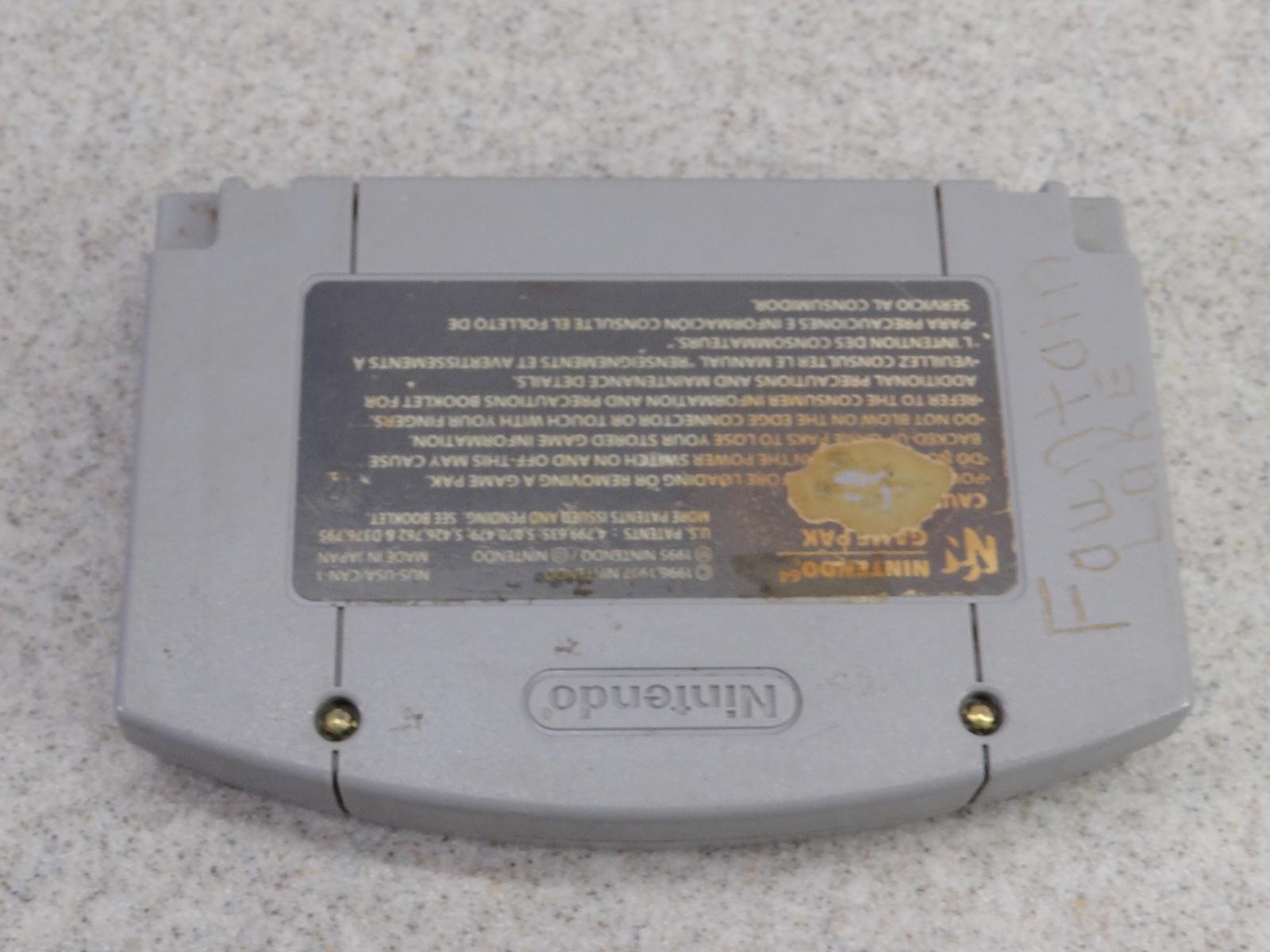 Super Mario 64 – Original and Authentic Nintendo 64 Game