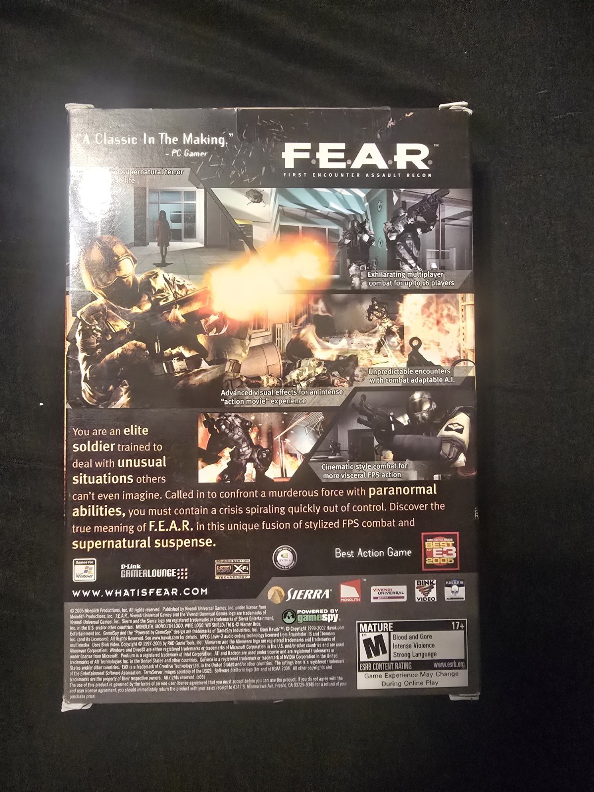 F.E.A.R.: First Encounter Assault Recon (PC, 2005)