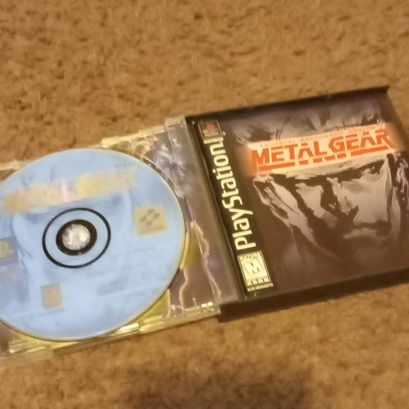 Konami Metal Gear Solid Sony PlayStation 1 1998 M NTSC-U/C w/ Manual