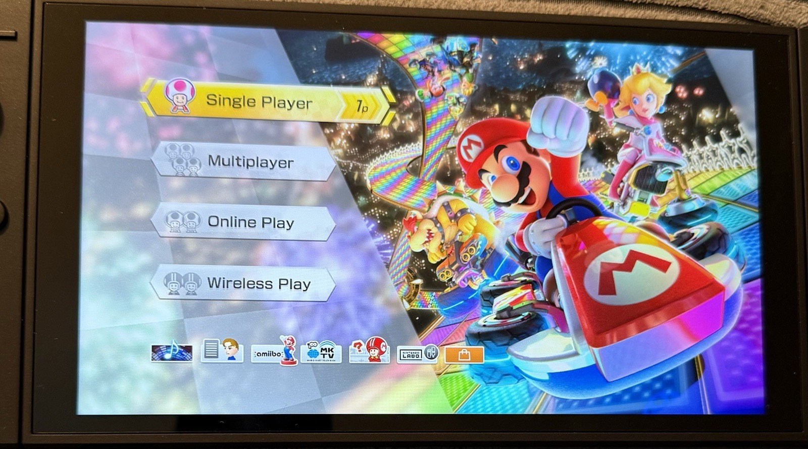 Nintendo Mario Kart 8 Deluxe (Switch) USA Version 2017 Game Only Works Great