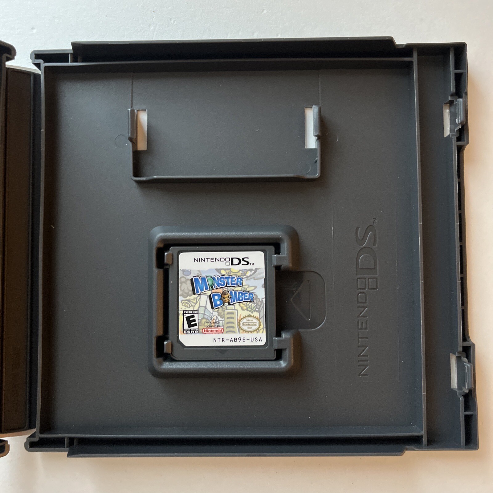 Monster Bomber (Nintendo DS, 2006)