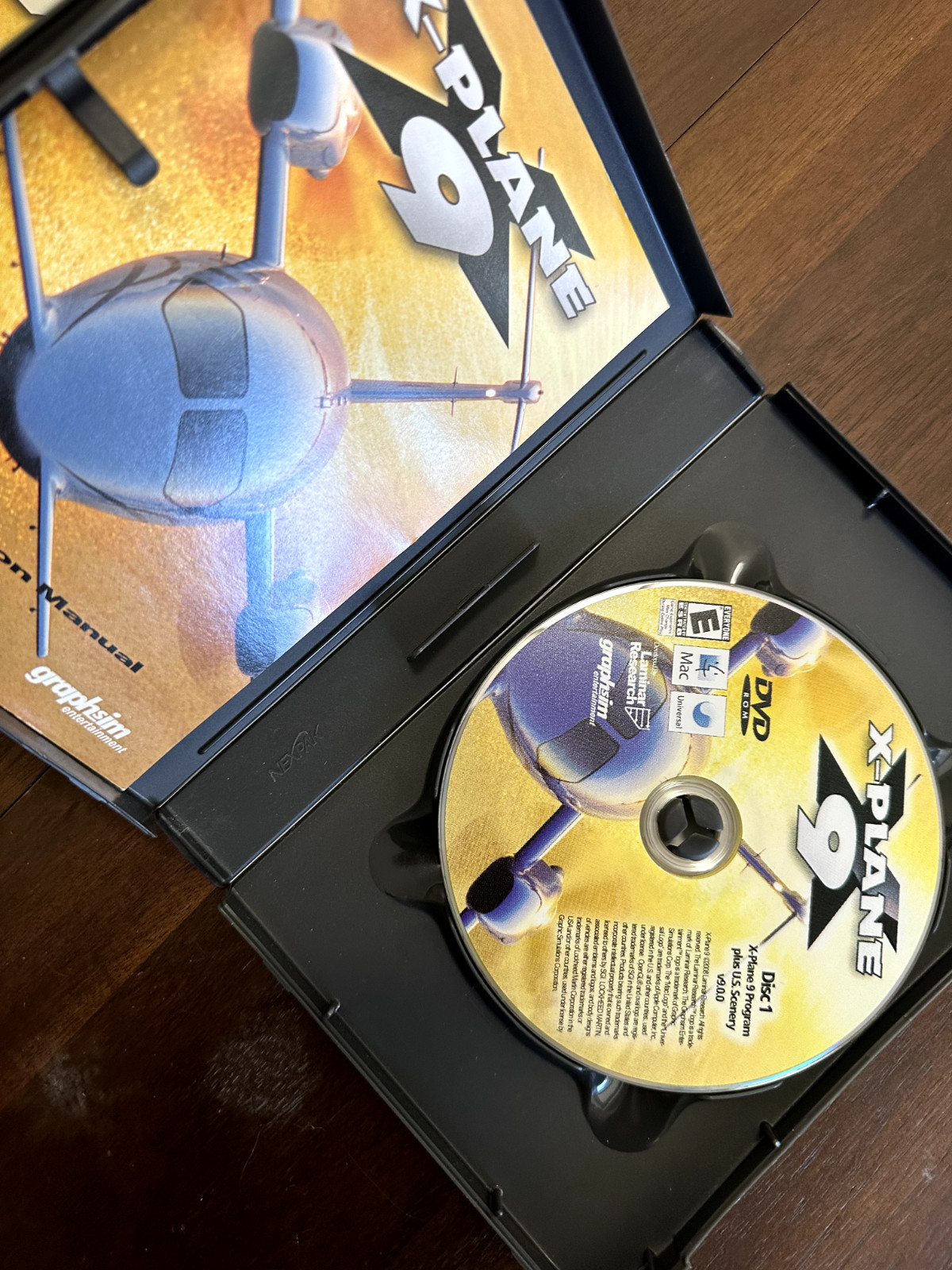X-Plane 9 (PC, 2008) Flight Simulator Complete CIB 6 Discs
